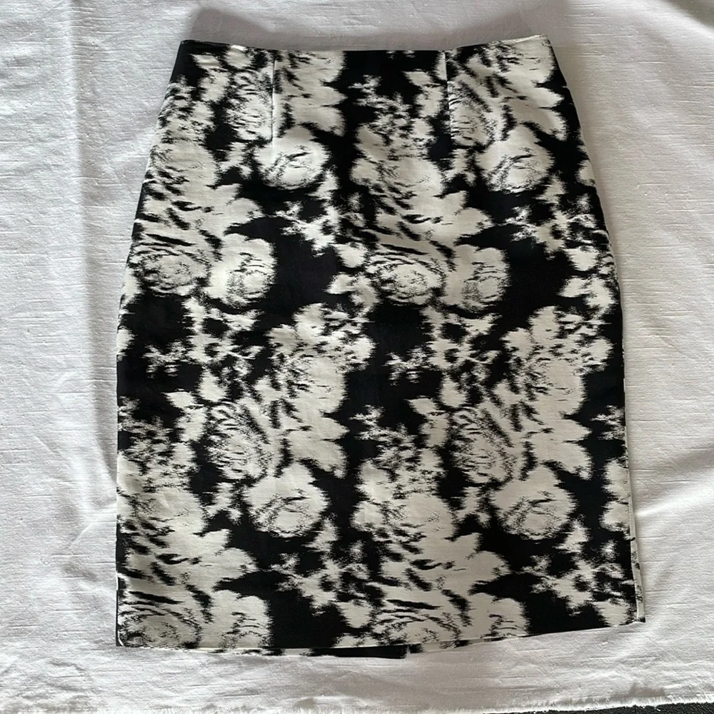 Oscar De La Renta two tone pencil Skirt size 8 - Picture 1 of 6